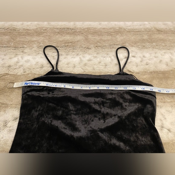 NWT💗ELODIE Strappy Back Crushed Velvet Mini Dress Size S - Picture 5 of 10